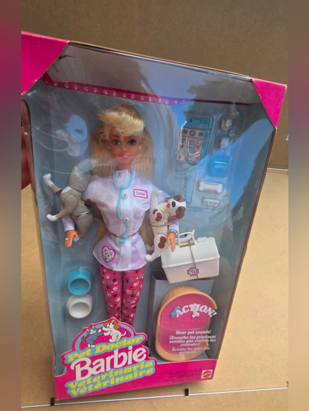 Vintage 1996 Pet Doctor Barbie Doll NIB - Mattel #14604 - Picture 6 of 6